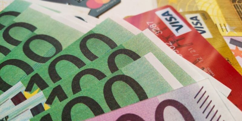 Was ist die Cash Group?